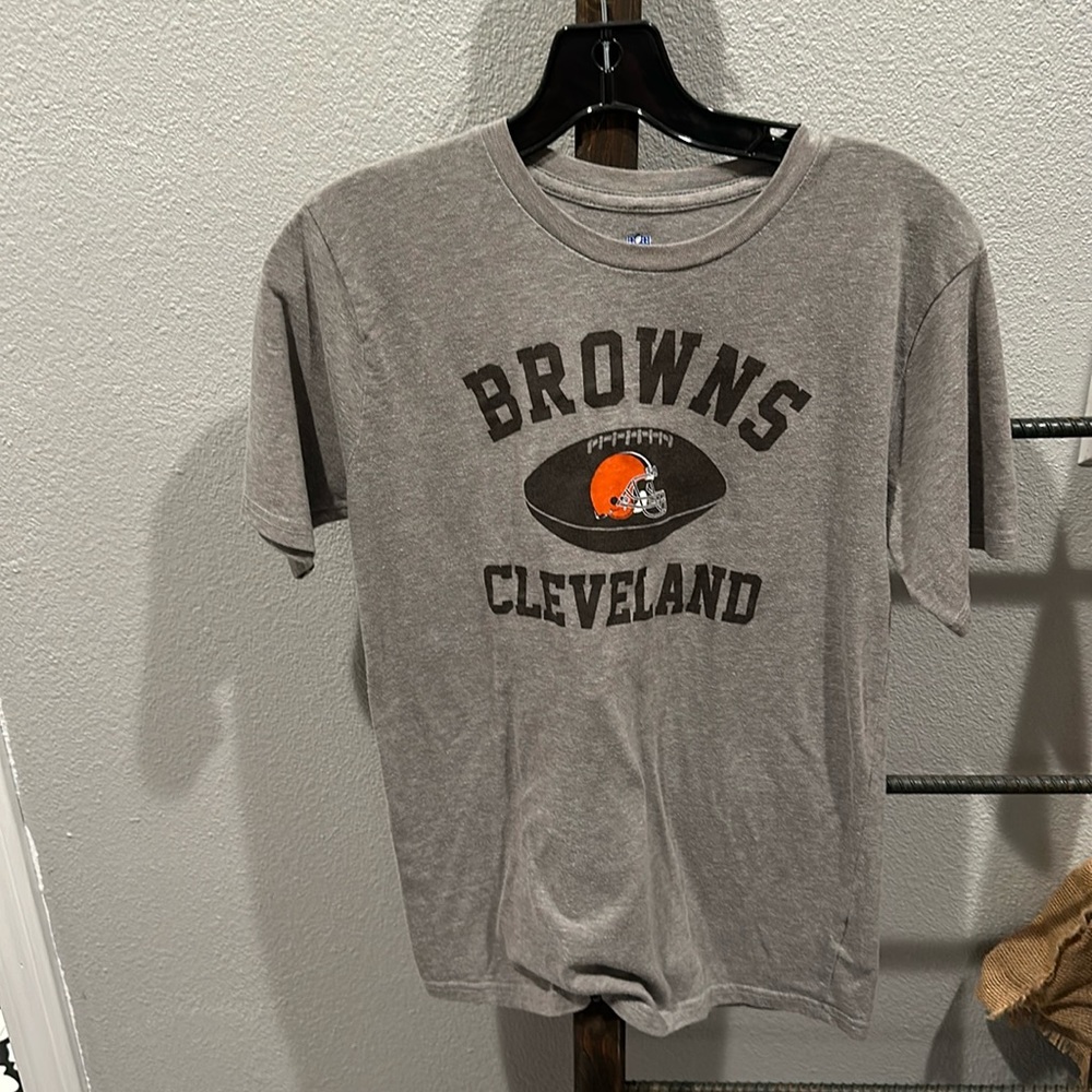 Cleveland Browns t-shirt youth large (14-16)